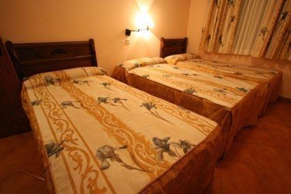 Hostal Cruz Verde Navalcarnero Δωμάτιο φωτογραφία